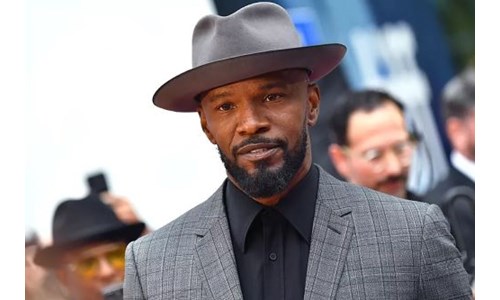 JAMIE FOXX'TAN BİR AYDIR HABER YOK!